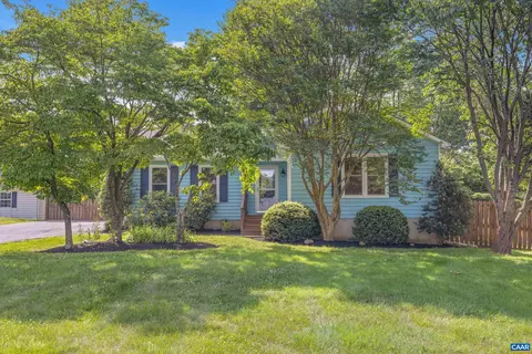 51 Lillian St, Ruckersville, VA 22968