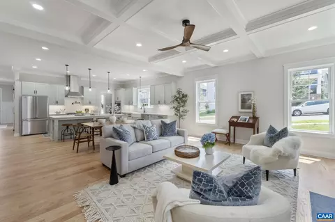 1603 Griffen Grv, Charlottesville, VA 22901