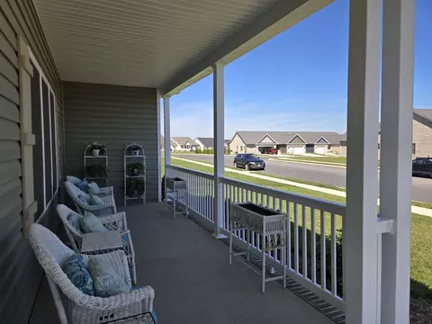 209 Stone Dr, Stuarts Draft, VA 24477 photo 3