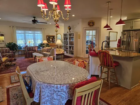 209 Stone Dr, Stuarts Draft, VA 24477 photo 13