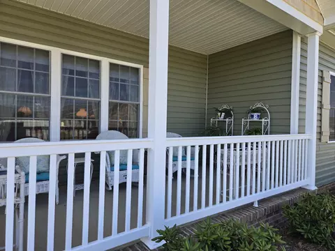 209 Stone Dr, Stuarts Draft, VA 24477 photo 4