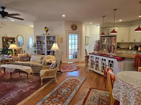 209 Stone Dr, Stuarts Draft, VA 24477 photo 16