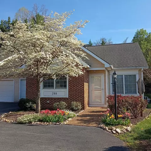 288 Emerald Dr, Harrisonburg, VA 22801