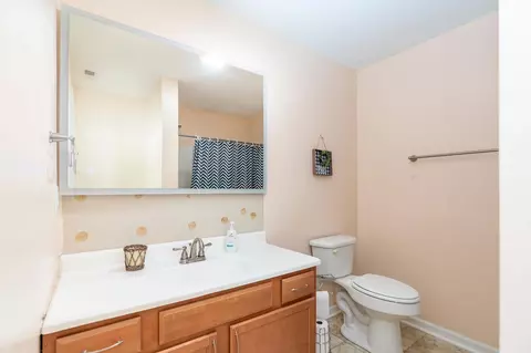Bath - 2275 Raphine Rd, Raphine, VA 24472 photo 6 of 7