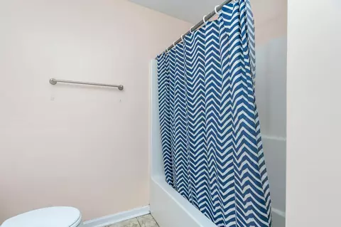 Bath - 2275 Raphine Rd, Raphine, VA 24472 photo 7 of 7