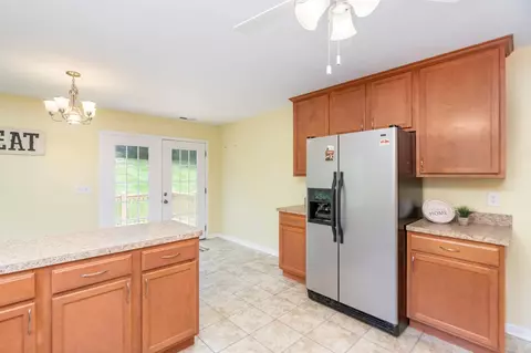 Kitchen - 2275 Raphine Rd, Raphine, VA 24472 photo 2 of 10