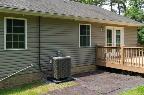 Exterior - 2275 Raphine Rd, Raphine, VA 24472 photo 6 of 14