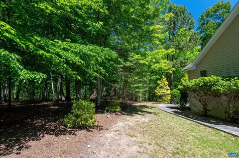 16 Cliftwood Rd, Palmyra, VA 22963 photo 55
