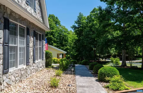 16 Cliftwood Rd, Palmyra, VA 22963 photo 3