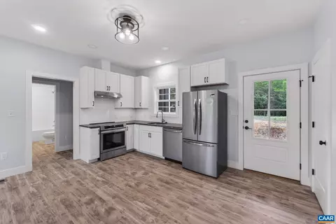 224 Turkey Ridge Rd, Charlottesville, VA 22903