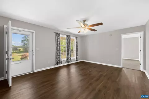 Living - 115 Windsor Pl, Buckingham, VA 23921 photo 2 of 3