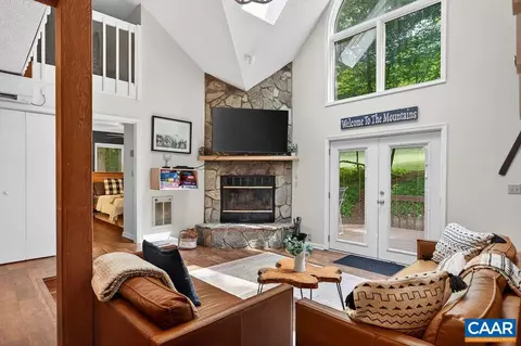 20 Blue Ridge Ct, Wintergreen Resort, VA 22967