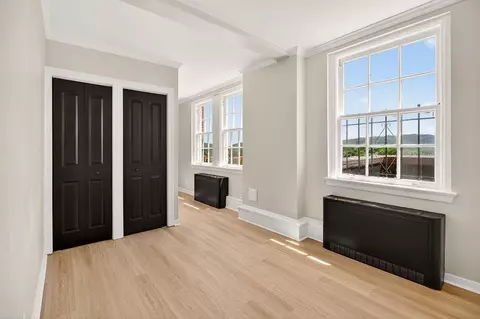 500 Court Sq #406, Charlottesville, VA 22902