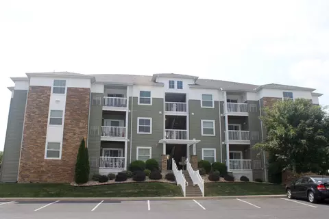 515 Davis Mills Dr #302, Harrisonburg, VA 22801