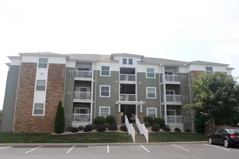 515 Davis Mills Dr #302, Harrisonburg, VA 22801