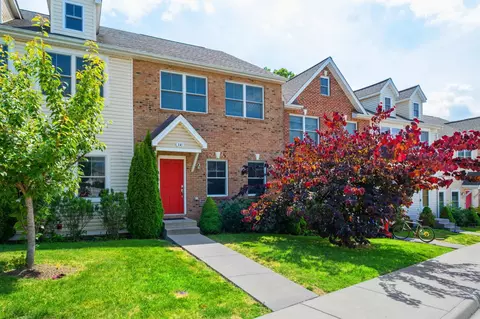330 Sapphire Dr, Harrisonburg, VA 22801