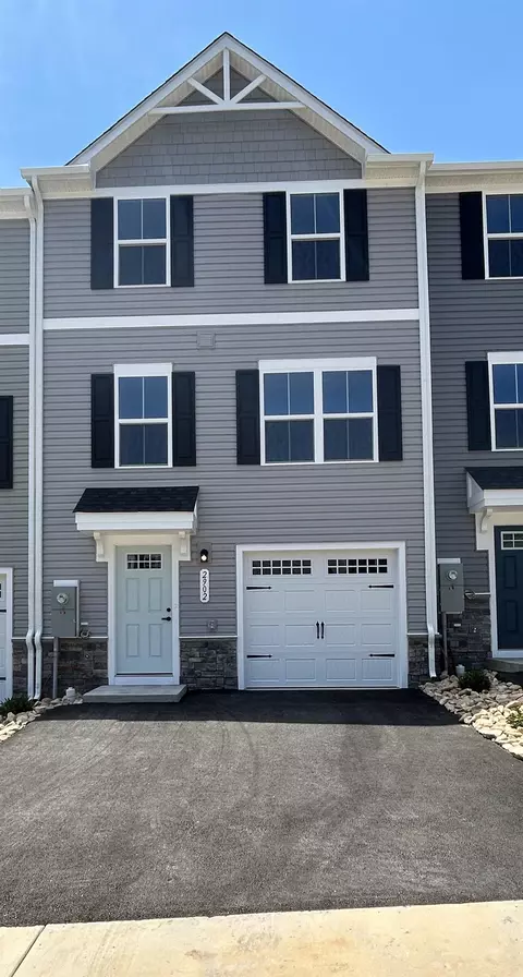 2902 Orchard Ridge Ln, Rockingham, VA 22801