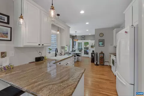 Kitchen - 281 Jefferson Dr, Palmyra, VA 22963 photo 1 of 7