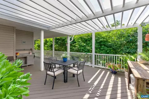 Exterior - 281 Jefferson Dr, Palmyra, VA 22963 photo 3 of 9