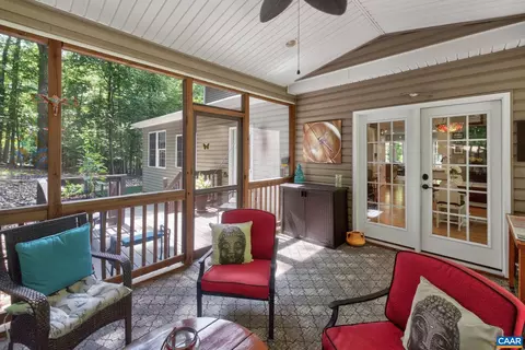 Exterior - 281 Jefferson Dr, Palmyra, VA 22963 photo 6 of 9
