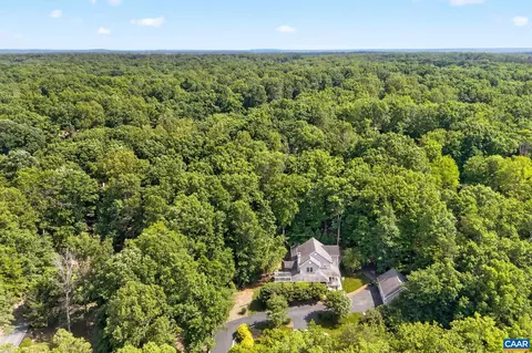 View/Area - 281 Jefferson Dr, Palmyra, VA 22963 photo 3 of 7
