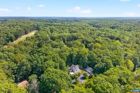 View/Area - 281 Jefferson Dr, Palmyra, VA 22963 photo 2 of 7