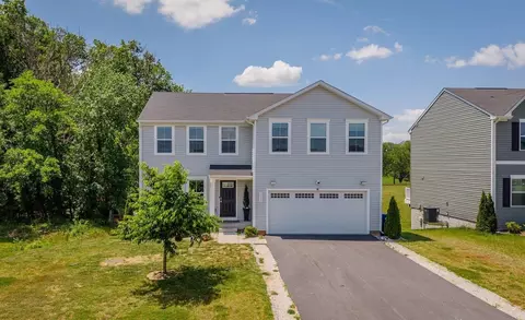 1115 Scruggs Ln, Grottoes, VA 24441