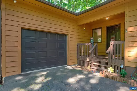 Exterior - 377 Jefferson Dr, Palmyra, VA 22963 photo 2 of 6
