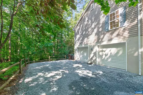 Exterior - 6 Deer Path Rd, Palmyra, VA 22963 photo 6 of 11