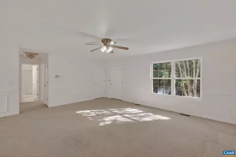 Living - 6 Deer Path Rd, Palmyra, VA 22963 photo 1 of 3