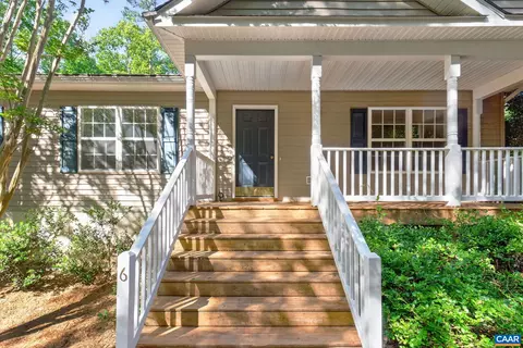 6 Deer Path Rd, Palmyra, VA 22963