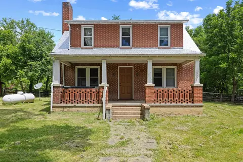 221 Chapel Rd, Churchville, VA 24421