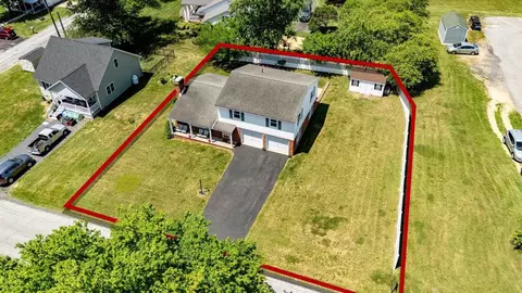 View/Area - 21 Stuart Ave, Stuarts Draft, VA 24477 photo 3 of 10