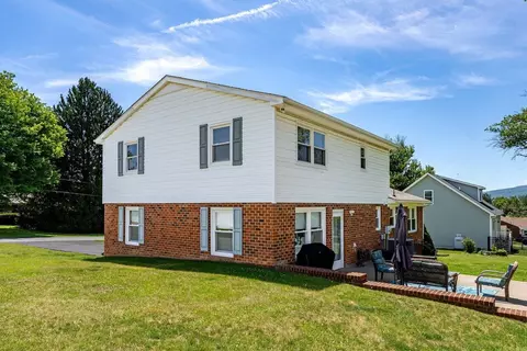 Exterior - 21 Stuart Ave, Stuarts Draft, VA 24477 photo 6 of 12