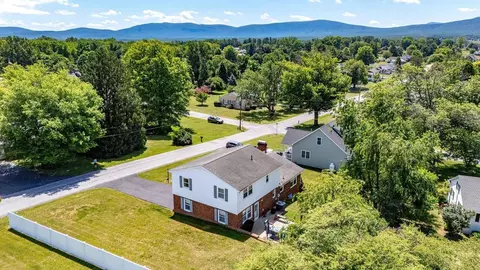 View/Area - 21 Stuart Ave, Stuarts Draft, VA 24477 photo 10 of 10
