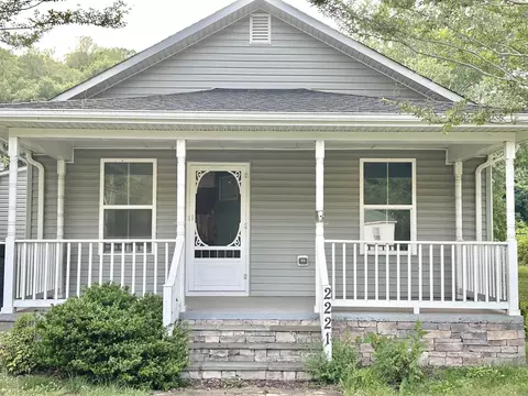 2221 Crabtree Falls Hwy, Massies Mill, VA 22967