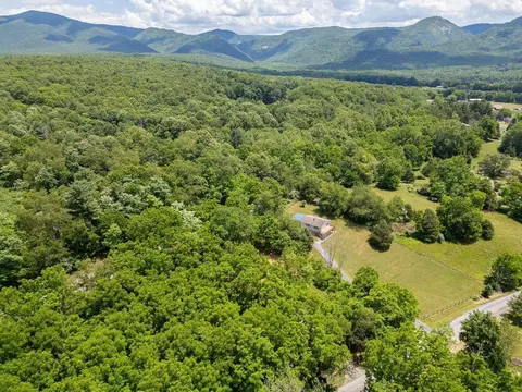 456 Dabneys Rd, Raphine, VA 24472 photo 15