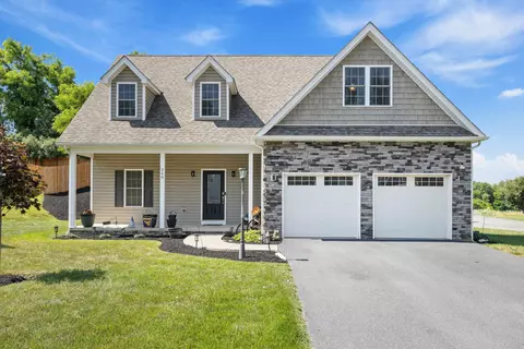 240 Claybrook Dr, Waynesboro, VA 22980