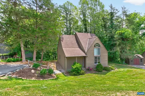1303 Timberbranch Ct, Charlottesville, VA 22902