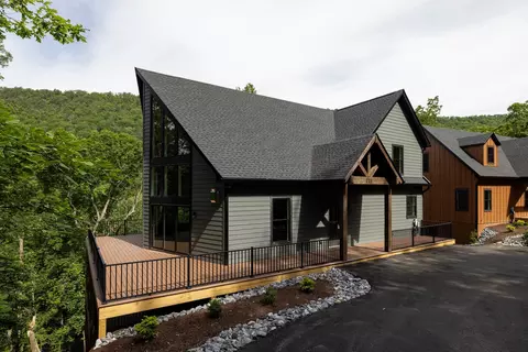 223 Casper Ct, Mcgaheysville, VA 22840