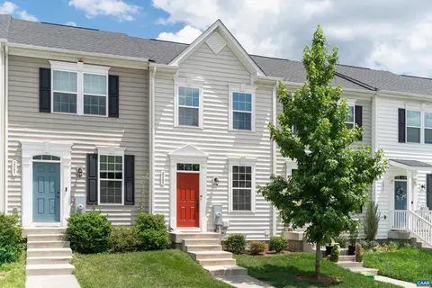 2089 Elm Tree Ct, Charlottesville, VA 22911