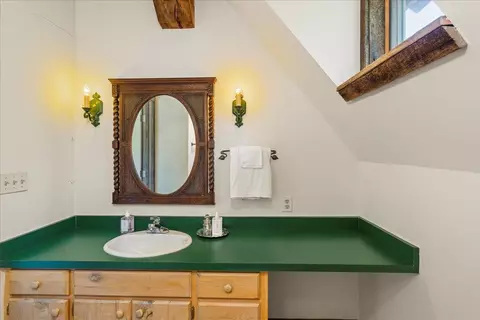 Bath - 6602 Middlebrook Rd, Middlebrook, VA 24459 photo 3 of 6