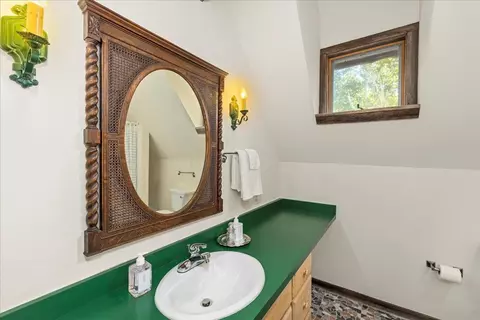 Bath - 6602 Middlebrook Rd, Middlebrook, VA 24459 photo 4 of 6
