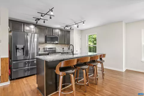 Kitchen - 21 Workman Ct, Palmyra, VA 22963 photo 2 of 4