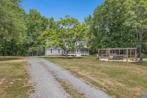 Exterior - 21 Workman Ct, Palmyra, VA 22963 photo 3 of 18