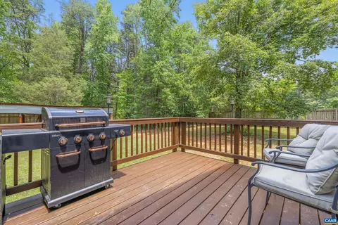 Exterior - 21 Workman Ct, Palmyra, VA 22963 photo 10 of 18