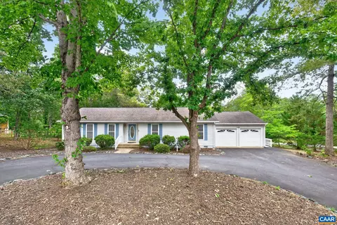 Exterior - 22 Begum Rd, Palmyra, VA 22963 photo 3 of 6