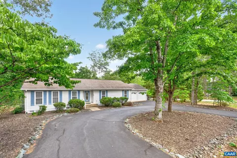Exterior - 22 Begum Rd, Palmyra, VA 22963 photo 4 of 6