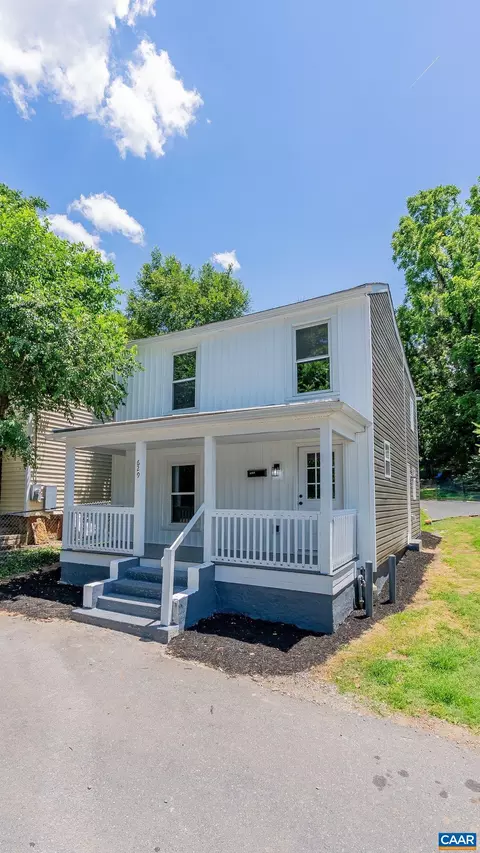 629 Baptist St, Staunton, VA 24401