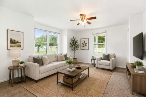 1316 E Main St E, Waynesboro, VA 22980 photo 9
